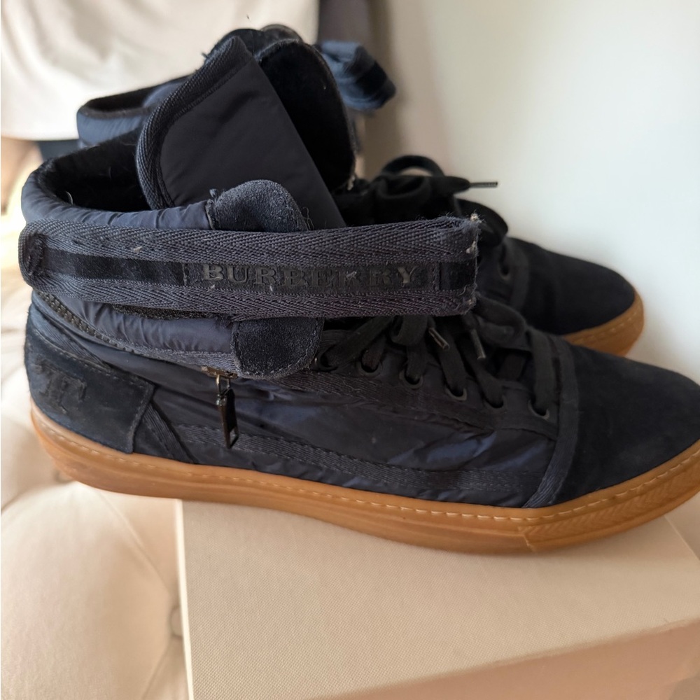 Burberry sneakers - Picture 3 of 9